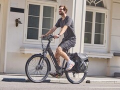 City Pro: Új e-bike intelligens funkciókkal