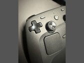 Közelkép a Valve új Steam Controller-éről