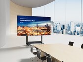 A ViewSonic 138 hüvelykes LED képernyője összecsukható és így némileg hordozható (Kép forrása: ViewSonic)