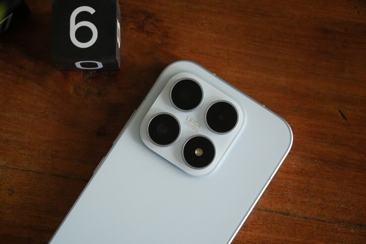 A Xiaomi 17 Leica-hangolt kamerákkal érkezik