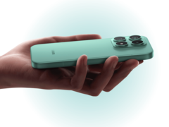 A Xiaomi 17.