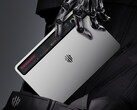 A Gaming Tablet 3 Pro képernyő-test aránya 90,1%. A képen: a tab. (Kép forrása: RedMagic)