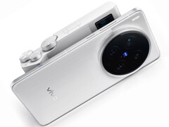 A Vivo várhatóan az X300 és az X300 Pro-t több új kameraújdonság bemutatójaként használja majd, a képen az X200 Ultra. (Kép forrása: Vivo)