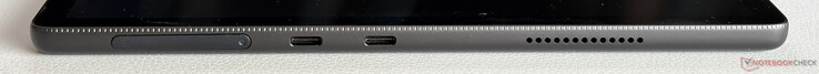 Bal oldalon: SD-kártyaolvasó, 2x USB-C 4.0 (40 Gbps, DisplayPort, PowerDelivery)