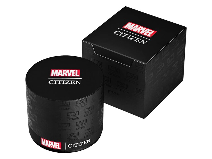 A hajók egy fekete, Marvel-témájú csomagolásban