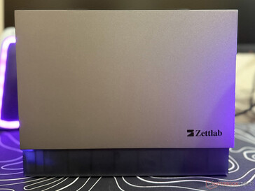 A NAS oldalnézetből