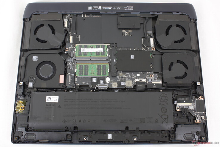 Alienware 18 Area-51 belső részek