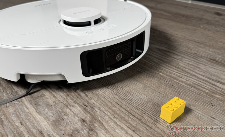 A kisebb akadályok a Dreame L10s Ultra Gen 3-t a teszt során a végsőkig feszegették