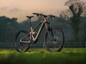 Erős motor, könnyű váz: A Mondraker Zendit R