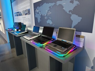 Az MSI laptopjainak néhány korai modellje