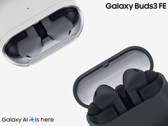 A Galaxy Buds 3 FE 2025. szeptember 5-től lesz elérhető. A képen: a vezeték nélküli fülhallgató két színe. (Kép forrása: Samsung - szerk.)