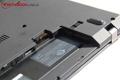 A Lenovo ThinkPad T480 külső akkumulátorrekesze.