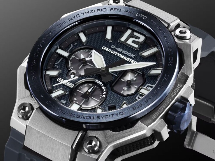 A Casio G-Shock Gravitymaster GWR-B3000 karórák három kis számlappal rendelkeznek
