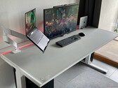 Secretlab MAGNUS Pro XL felülvizsgálata - Állítható magasságú íróasztal beépített tápegységgel