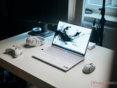 Lenovo Legion 7 16IAX10 felülvizsgálat: Félelmetes Razer Blade 16 versenytárs