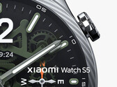 Közelkép a Xiaomi Watch S5-ről.