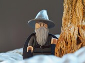 Egy kép, amelyen Gandalf LEGO figurája látható. (Kép forrása: aitoff - Pixabay)