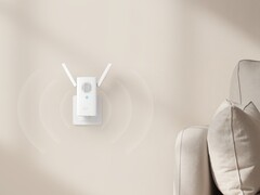 Az Eufy új Wi-Fi Repeater (a képen) egy többfunkciós kiegészítő. (Kép forrása: eufy)