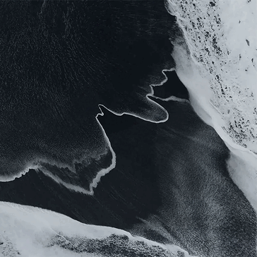 A Pixel 11 Pro Fold háttérképének korai kiszivárgása, amely a Holdfény, Holdi árapály háttérképet mutatja be