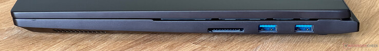 Rendben: SDXC kártyaolvasó, 2x USB-A 3.2 Gen.1 (5 Gbit/s)