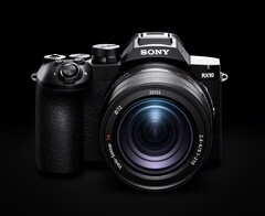 A Sony RX10 V 25-szeres optikai zoommal rendelkezik.