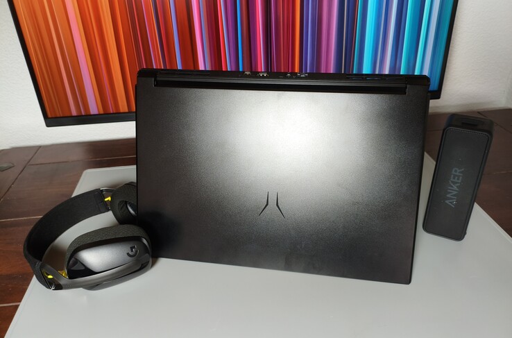 Medion Erazer helyettes 15 P1