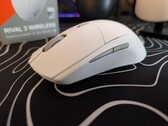 SteelSeries Rival 3 vezeték nélküli Gen 2 felülvizsgálat: Pattogó kattintások és stabil fogás