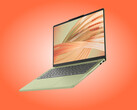 Az IdeaPad Vibe 14 Zen Green színben.