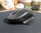 Keychron M7 8K gaming egér előre oldalsó gombja