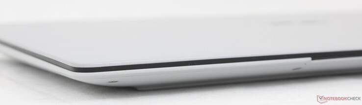 Elöl: Portok nélkül