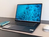 Mini-LED egy 16 hüvelykes kabrión: Dell Inspiron 16 7640 2 az 1-ben felülvizsgálata