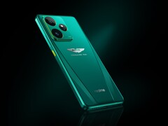 A Realme GT 7 Dream Edition az Aston Martin Aramco F1 csapattal közösen tervezték. (Kép forrása: Realme)