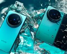 A Vivo X Fold6 már a piacra dobás előtt gyönyörűen megkomponált képeken és egy promóciós videóban is megtekinthető – a türkizkék mellett más színváltozatokban is.