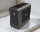 A Zotac ZBox Magnus One SFF játék PC RTX 5070 Ti GPU-val és Core Ultra 7 265 CPU-val rendelkezik. (Kép forrása: ITHome, szerk.)