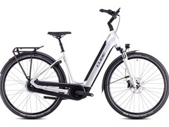 Supreme RT Hybrid Comfort EXC 625: E-bike középmotorral és széleskörű funkciókkal. (Kép forrása: Cube)