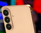 Egy koreai jelentés szerint a Samsung megerősítette, hogy a Galaxy S27 Ultra csak háromkamerás rendszert fog kínálni.
