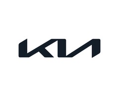 Az új Kia EV4 vásárlói benzin- és motorolajszagú légfrissítőt kapnak (Kép forrása: Kia)