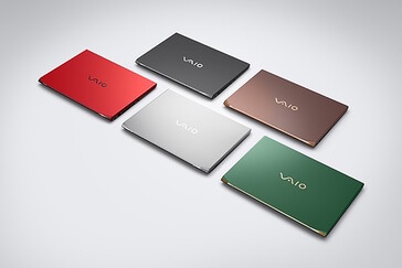 A Vaio SX14-R (VJS4R2) ultrakönnyű laptopok Fine Black, Urban Bronze, Fine Red, Bright Silver és Deep Emerald színekben kaphatók.