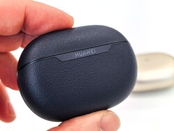 Sötétkék, texturált felületű