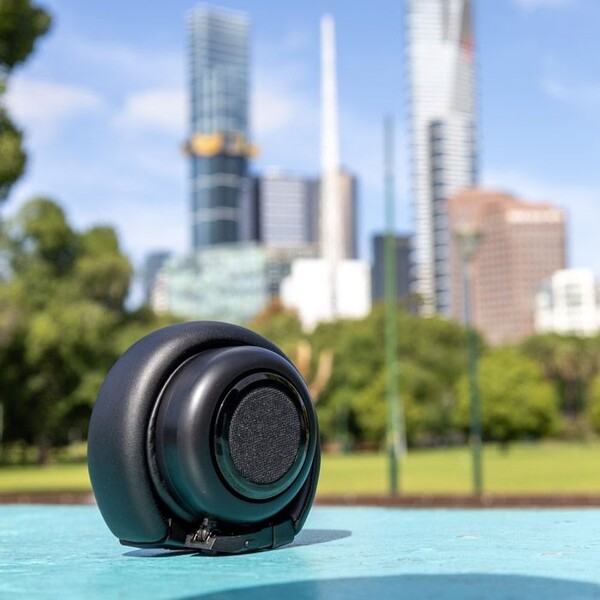 A TDM Neo hangszóró üzemmódban.