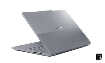 A ThinkBook 14 Gen 9 csatlakozói.