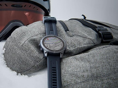 Számításaink szerint a Garmin 37 változtatást tesztelt a 20.22-es rendszerszoftver és a 21.19-es béta verzió között a Fenix 7 és társai esetében. (Kép forrása: Garmin)