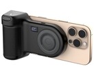 A Stage PowerGrip a Belkin új okostelefon-kiegészítője (Kép forrása: Belkin)