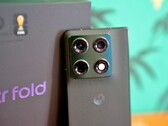 A Motorola Razr Fold mindent megtesz azért, hogy a legjobb kamerával felszerelt összecsukható okostelefon legyen.
