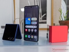 A Galaxy Z Flip 7 az első Galaxy Z Flip modell UWB-chippel. (Kép forrása: Notebookcheck)
