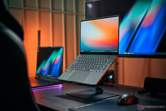 A jövőbeli RTX 5070 laptopok, mint az itt látható ROG Zephyrus G14, 12 GB VRAM-mal érkezhetnek