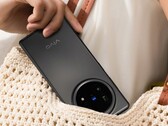 A Vivo X Fold5 a pletykák szerint Snapdragon 8 Gen 3. (Kép forrása: Vivo)