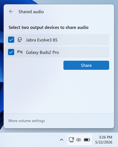Két kompatibilis Bluetooth LE Audio eszköz kiválasztása a beállítási menüből.