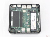 A Cubi NUC 3MG az egyik legkisebb mini PC, amely akár 128 GB cserélhető memóriát is támogat