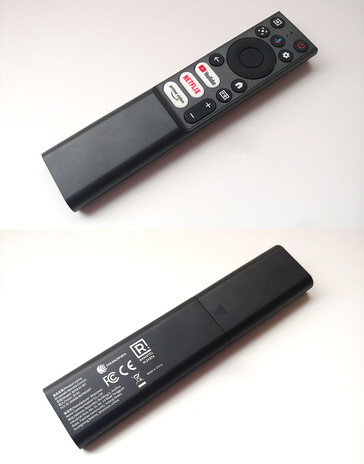 A TCL C1 infravörös távirányító egyszerű elrendezésű, nem megvilágított gombokkal. (Kép forrása: Notebookcheck)